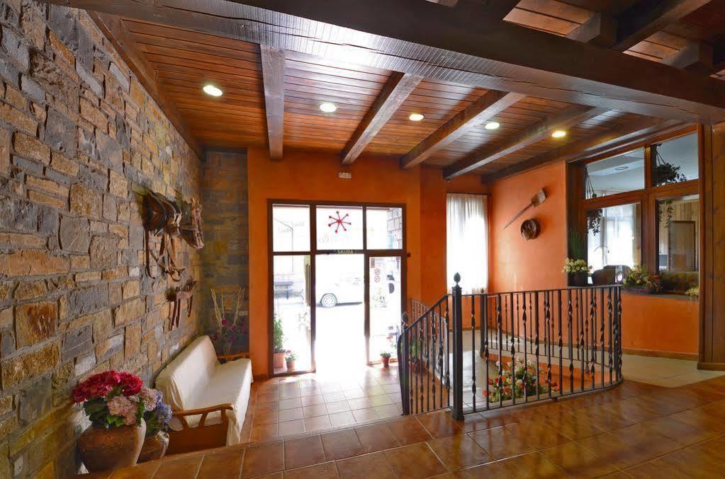 Hotel Apolo Ainsa Exterior photo
